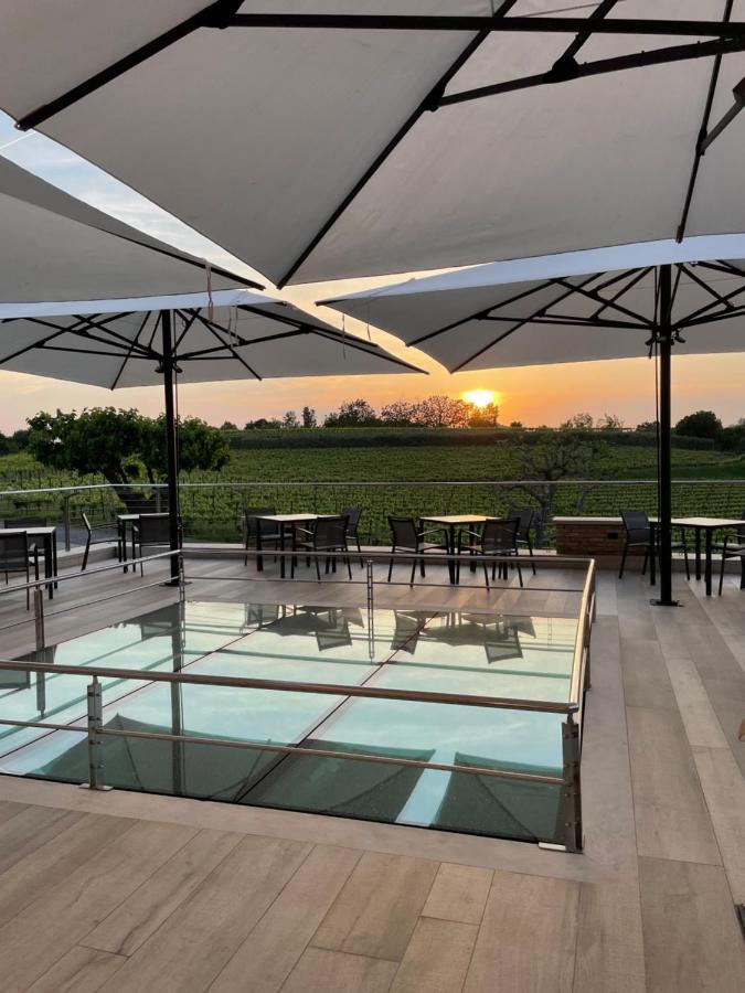 Agriturismo Relais La Casina 카브리아나 외부 사진