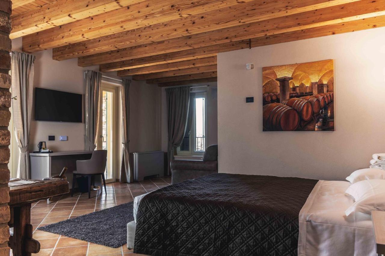 Agriturismo Relais La Casina 카브리아나 외부 사진